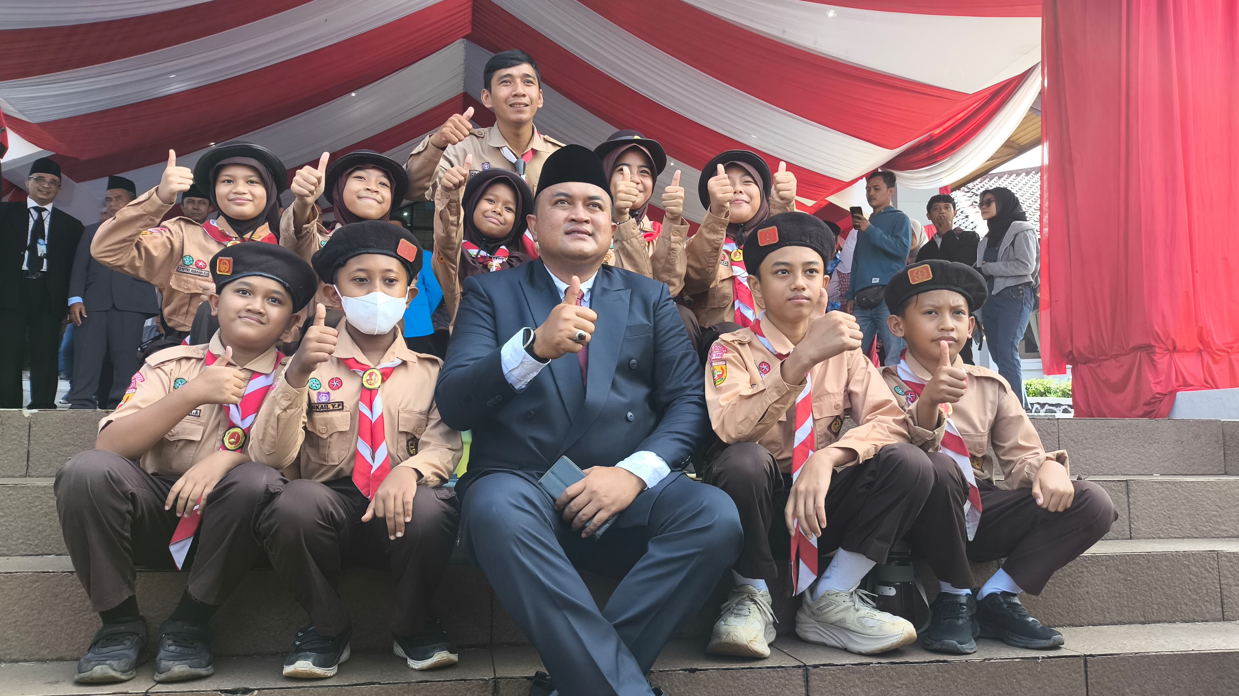 Bupati Bogor Akan Terapkan Jam Sekolah Hanya Sampai Jumat