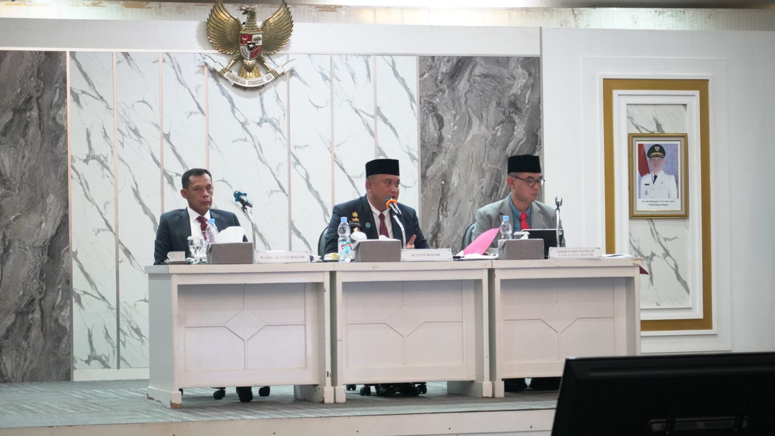 Bupati Bogor Pimpin Rakor Evaluasi APBD 2025, Tekankan Tanggung Jawab dan Kepentingan Rakyat