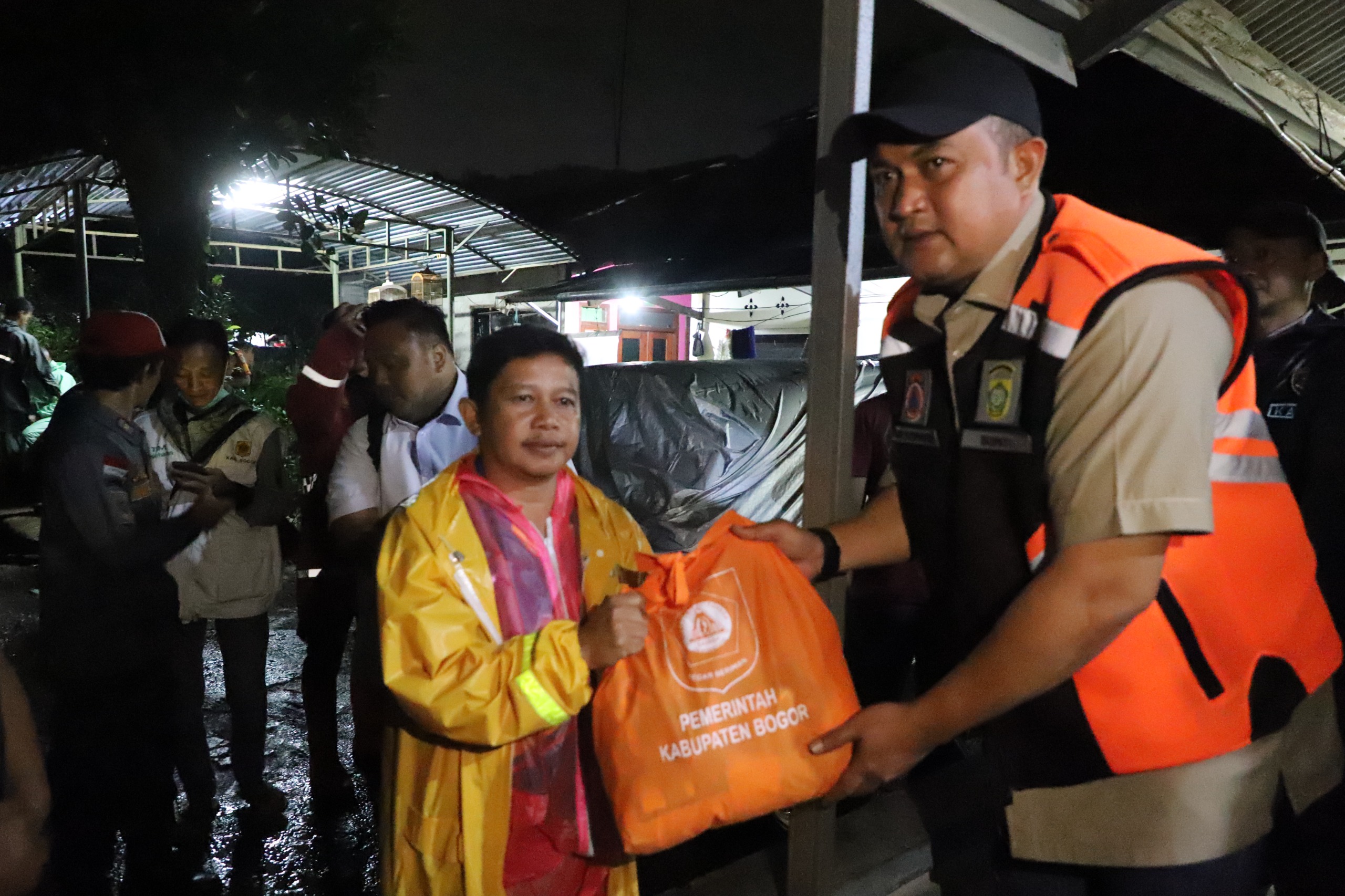 Bupati Bogor Rudy Susmanto Tanggap Tangani Dampak Bencana Alam: Fokus pada Keselamatan dan Pemulihan Warga